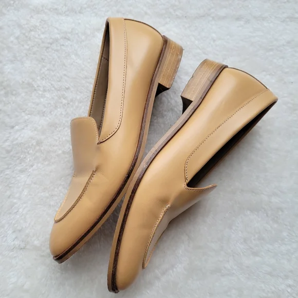 Everlane The Modern Loafer in Sand/Honey - Picture 9 of 10